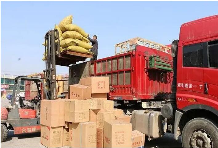 厦门到左贡县物流专线